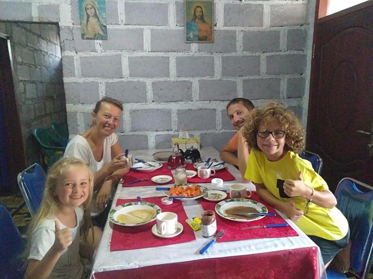 Arnolds Familly Homestay Bajawa Εξωτερικό φωτογραφία