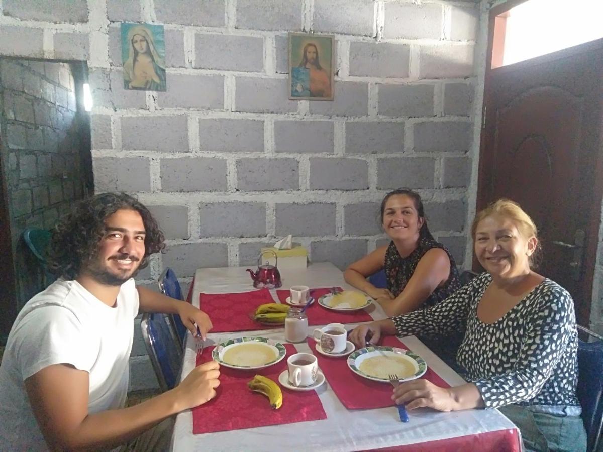 Arnolds Familly Homestay Bajawa Εξωτερικό φωτογραφία